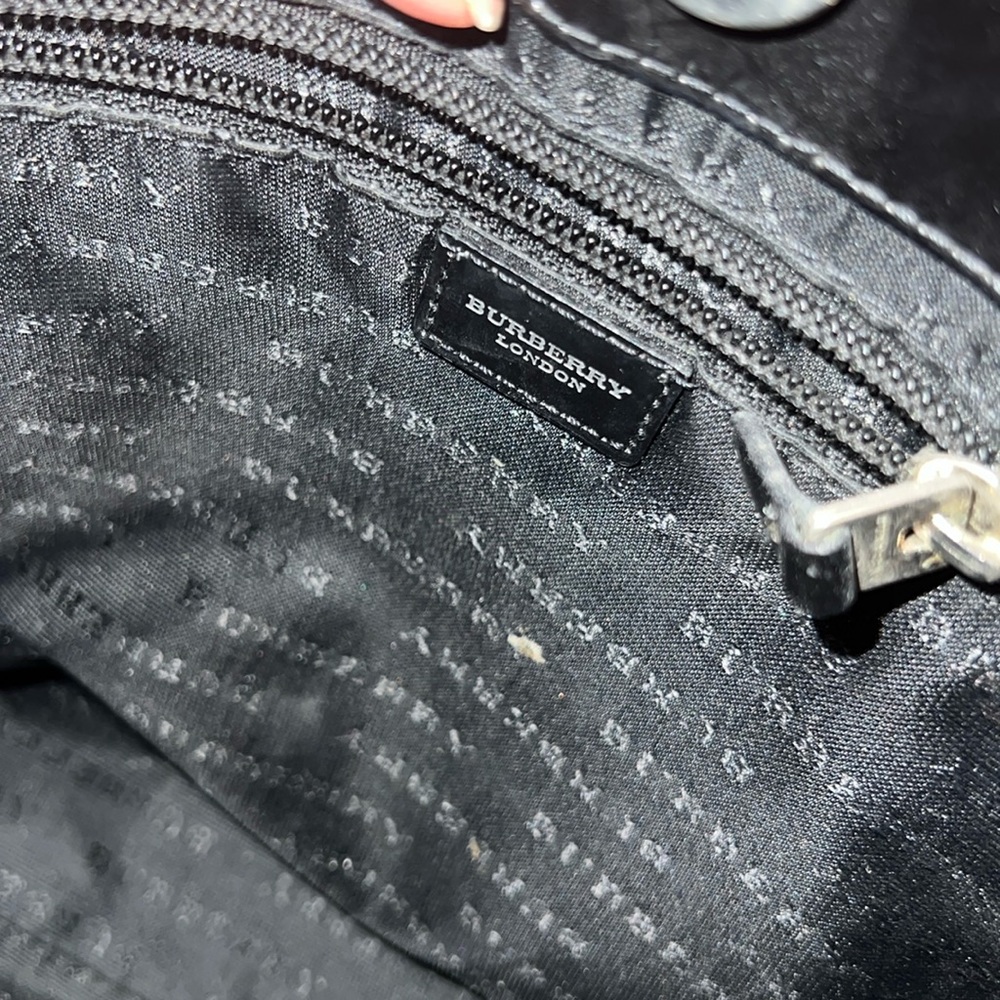 Vintage Burberry shoulder bag - Picture 9 of 9